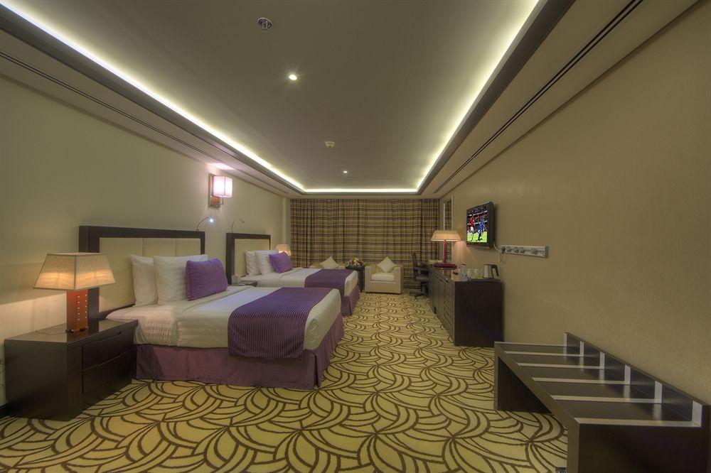 Raintree Rolla Hotel Dubai Eksteriør bilde