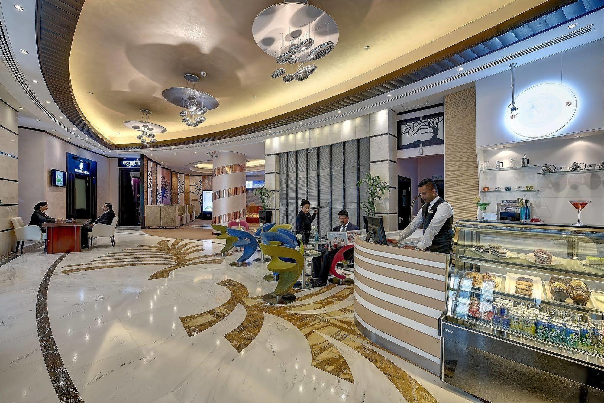 Raintree Rolla Hotel Dubai Eksteriør bilde